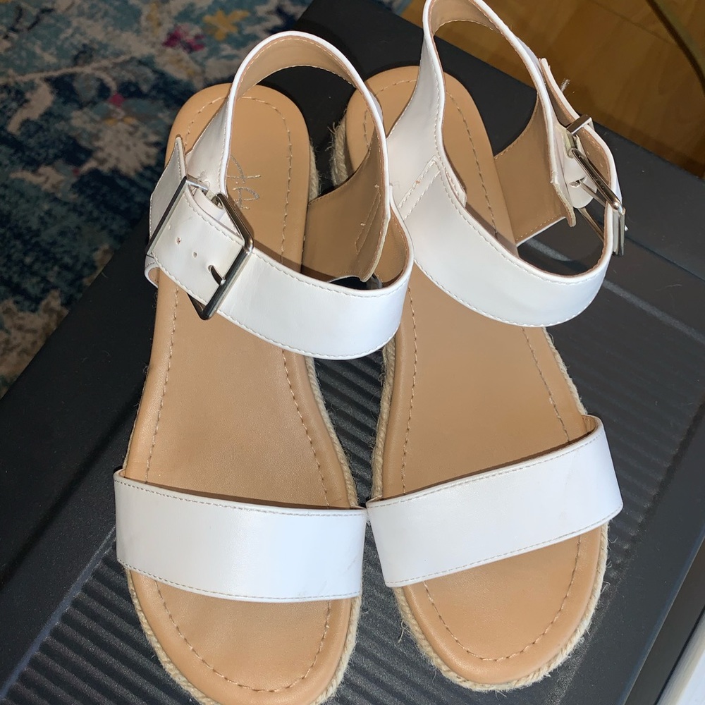 J Adams Platform Sandals with White Strap. Size 8.5, loosely worn - Picture 4 of 5